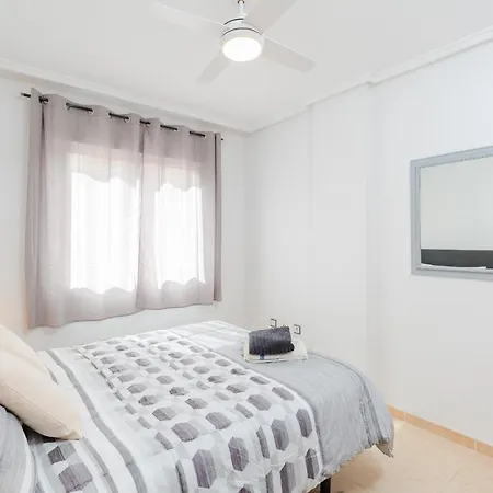 Petite Charming By Fidalsa Apartamento *